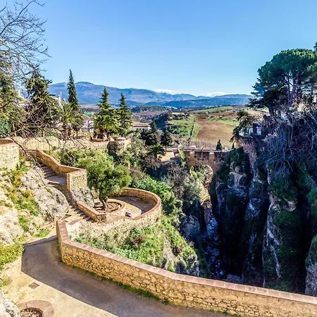 Сasa de vacaciones Awesome In Benaoján